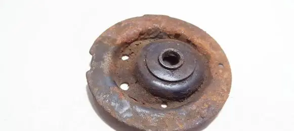 Toyota Avensis T250 Coil spring mount 