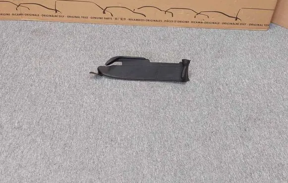 Audi A3 S3 8V Fender foam support/seal 8V0821170E