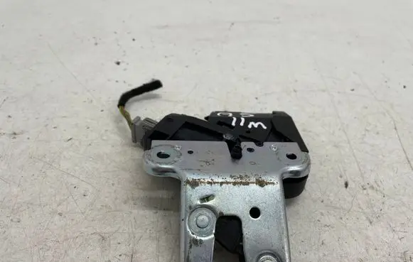 Audi A5 8T 8F Tailgate/trunk/boot lock/catch/latch 4F5827505