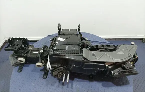 Interior heater climate box assembly