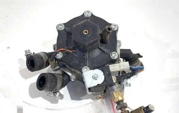 Skoda Fabia Mk3 (NJ) LP gas reducer 67R036865
