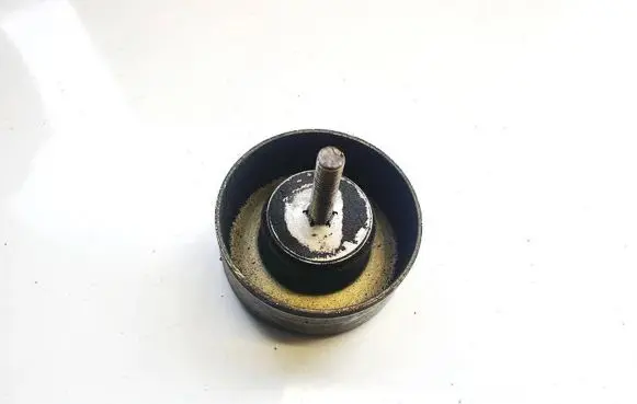 BMW 7 E65 E66 Belt tensioner pulley 