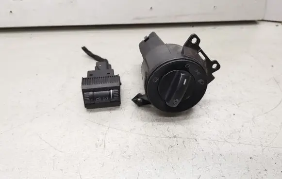 Volkswagen Polo IV 9N3 Light switch 6Q0941531B 6Q0941333C