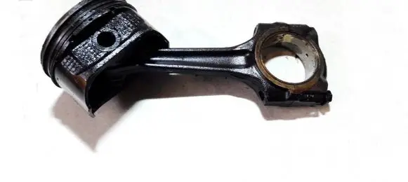 Citroen Xsara Picasso Piston with connecting rod 36L7 382BY
