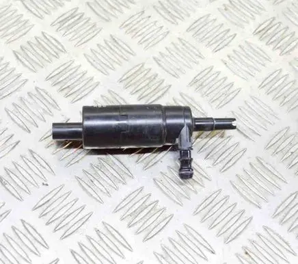Volkswagen Touareg II Headlight washer pump 3B7955681