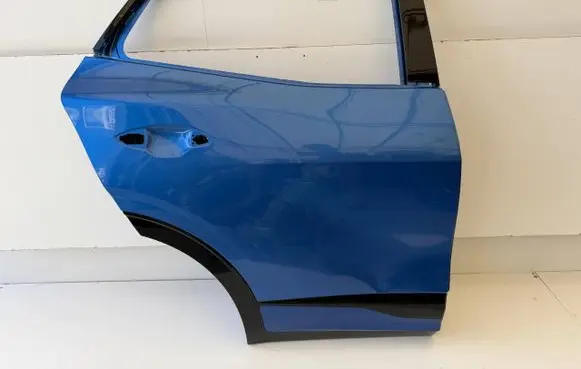KIA Sportage Rear door 