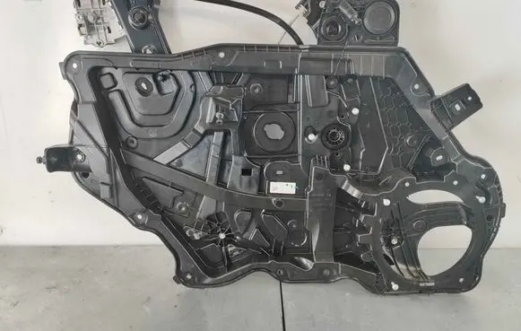 Tesla Model Y Front window lifting mechanism without motor 149551097e