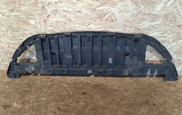 Renault Clio IV Front bumper skid plate/under tray T0000113544 622563607R
