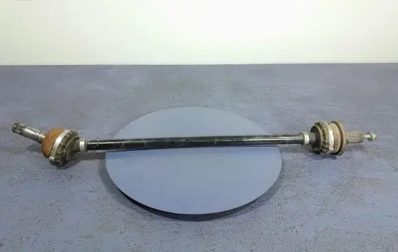 Volvo S90, V90 Rear driveshaft 31437646