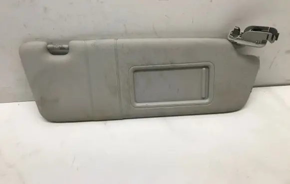 Audi A5 8T 8F Sun visor 8K0857552