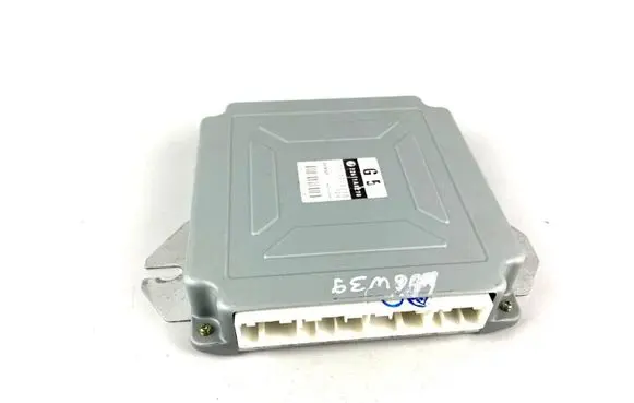 Subaru Legacy Engine control unit/module 22611AK270