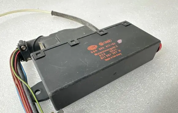 Audi 80 90 B3 Other control units/modules 5DA00541702 811907397H