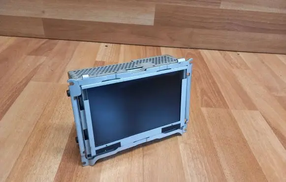 Jaguar XF X250 Screen/display/small screen 9X2310E889AD 110210166