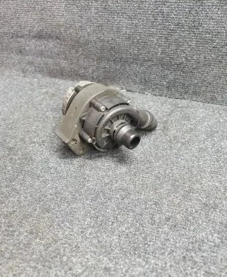 BMW 3 F30 F35 F31 Electric auxiliary coolant/water pump 8638239