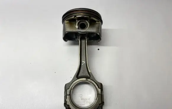 Ford Mustang VI Piston BA5E6K100FA
