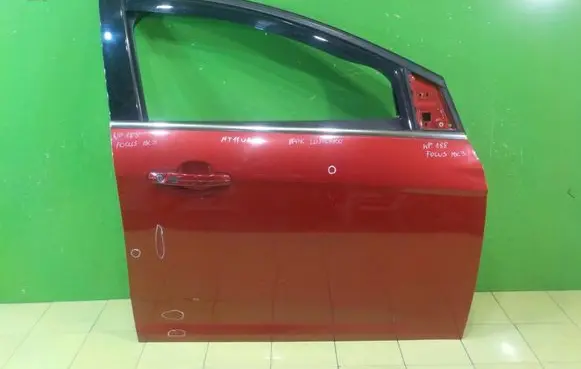 Ford Focus Front door PRZOD PRAWE