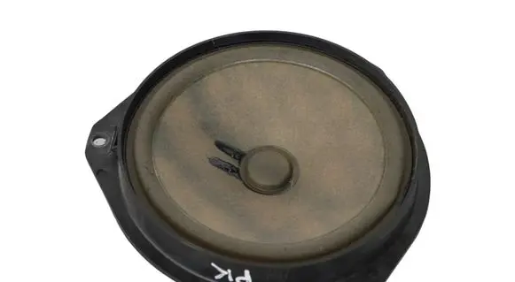 Chrysler Ypsilon Front door speaker A0121I04
