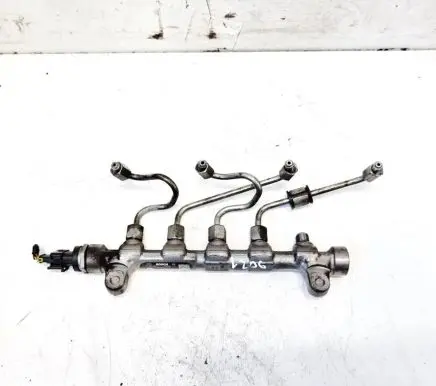 Fuel main line pipe
