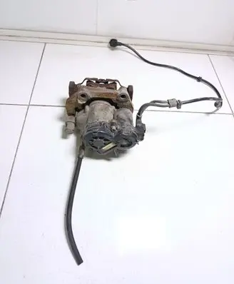 Rear brake caliper