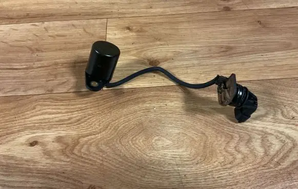 Opel Astra H Oil level sensor 55353335