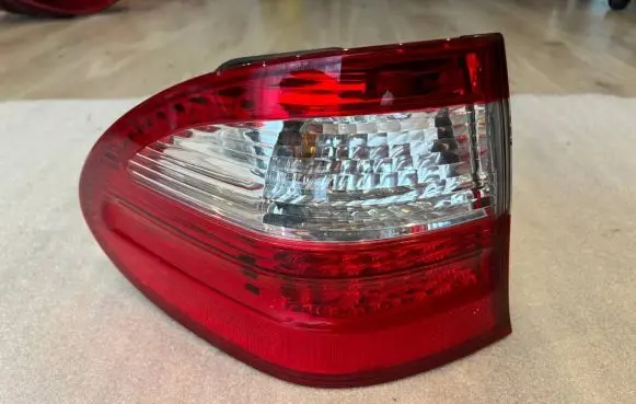 Mercedes-Benz E W211 Rear/tail lights A2118201564 379005L 2118201564