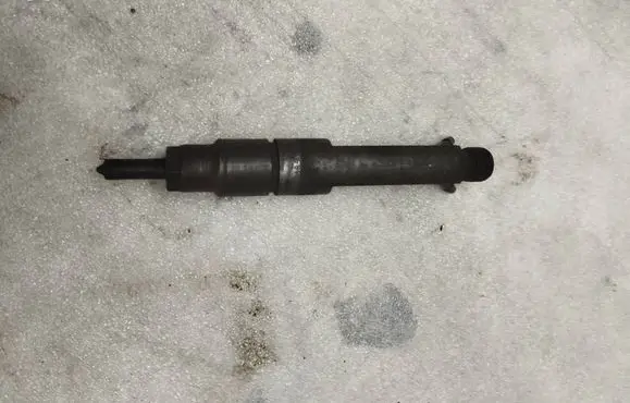Audi A4 S4 B5 8D Fuel injector 028130201g