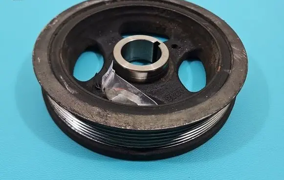 Toyota Avensis T270 Crankshaft pulley 13408-0R030 IMPRK1502676