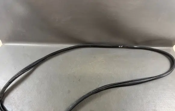 Toyota C-HR II Rear door rubber seal (on body) 62331F4050