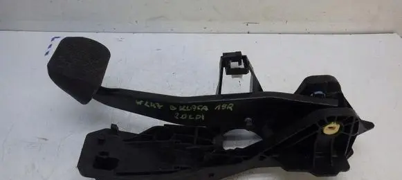 Mercedes-Benz B W247 Brake pedal A1772901000