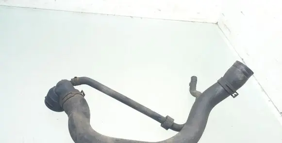 Volkswagen PASSAT B6 Engine coolant pipe/hose 1K0122291BA