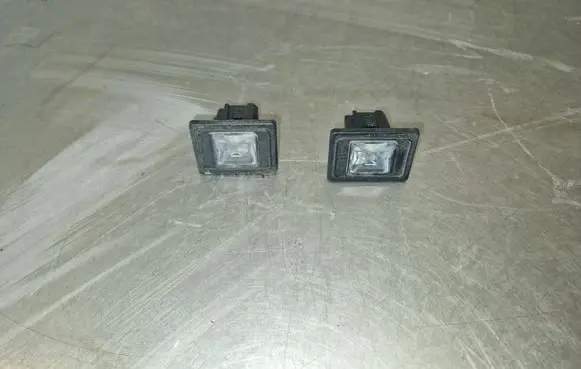 Number plate light
