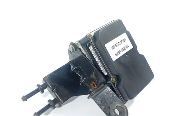 Seat Ibiza III (6L) ABS Pump 6Q0907379AF 4Q0907379AE
