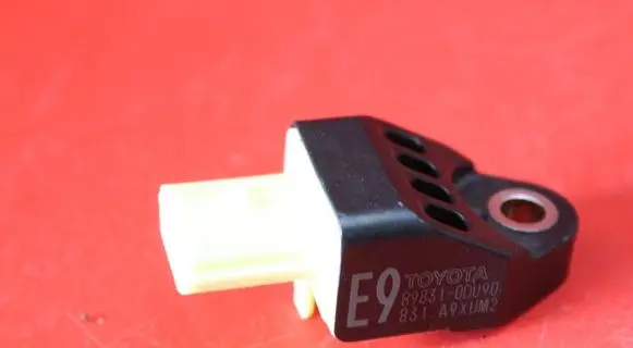 Toyota Yaris Sensor 89831-0D090