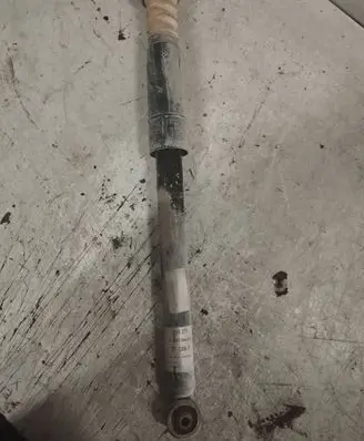 Volkswagen Golf IV Rear shock absorber/damper 7C088 27C08F 556271