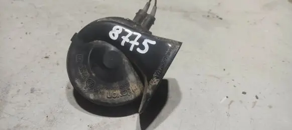 Audi A4 S4 B5 8D Horn signal