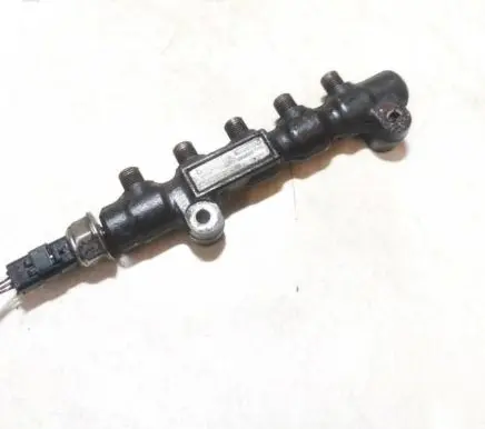 Ford Focus Fuel main line pipe 9654592680