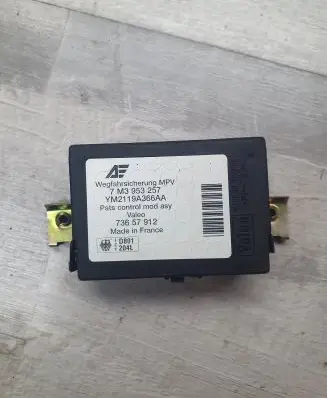 Volkswagen PASSAT B7 Immobilizer control unit/module 7M3953257 YM2119A366AA 73657912
