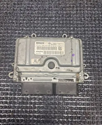 Volvo V50 Engine control unit/module 1039S17576 13750130 0261209038