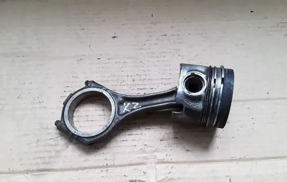 Volkswagen Touareg I Piston with connecting rod 07ZA 81L112
