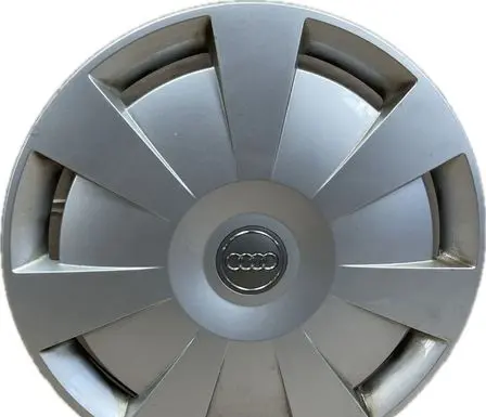 Audi A3 S3 8V R16 wheel hub/cap/trim 8V0601147C