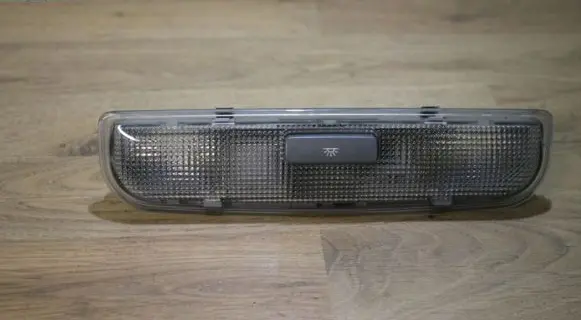 Audi A4 S4 B7 8E 8H Rear seat light 8P0947111A