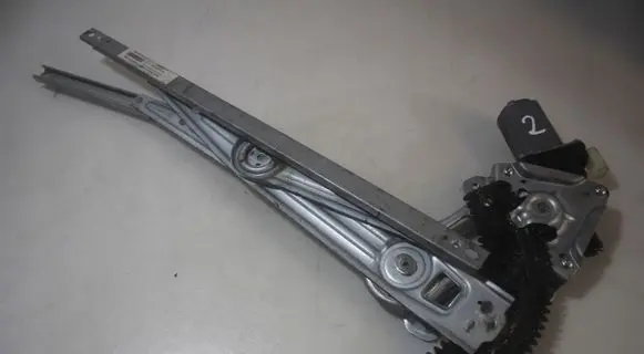 Front window lifting mechanism without motor