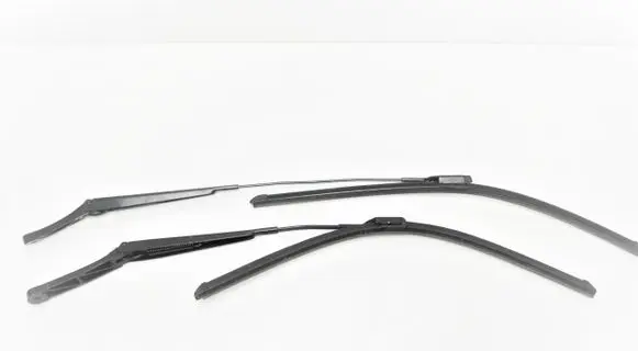 Volkswagen Golf VII Front wiper blade arm 5GM955410