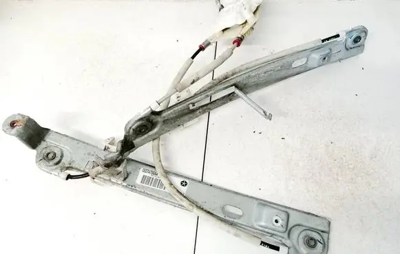 Dodge Caliber Sliding door window regulator with motor 05074799aae 05074799aa-e