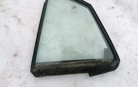 Mazda 6 Rear vent window glass 