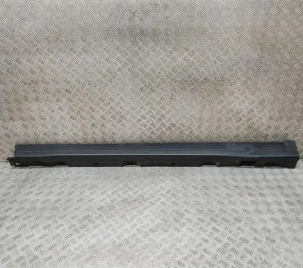 Mercedes-Benz EQA Sill A2476980900