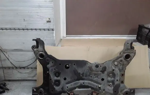 Volvo V50 Front subframe