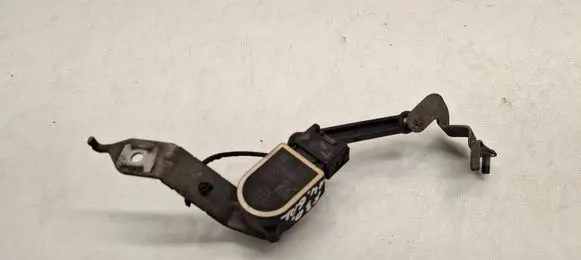BMW 3 F30 F35 F31 Headlight/headlamp level sensor 6860843