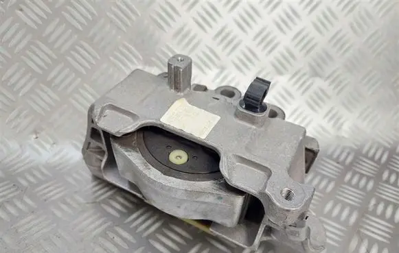 Ford Kuga III Engine mount vacuum valve LX61-6F012-DB