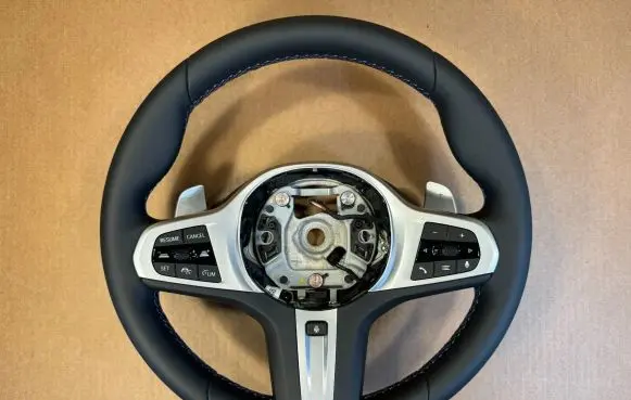 BMW X5 G05 Steering wheel 32308008181
